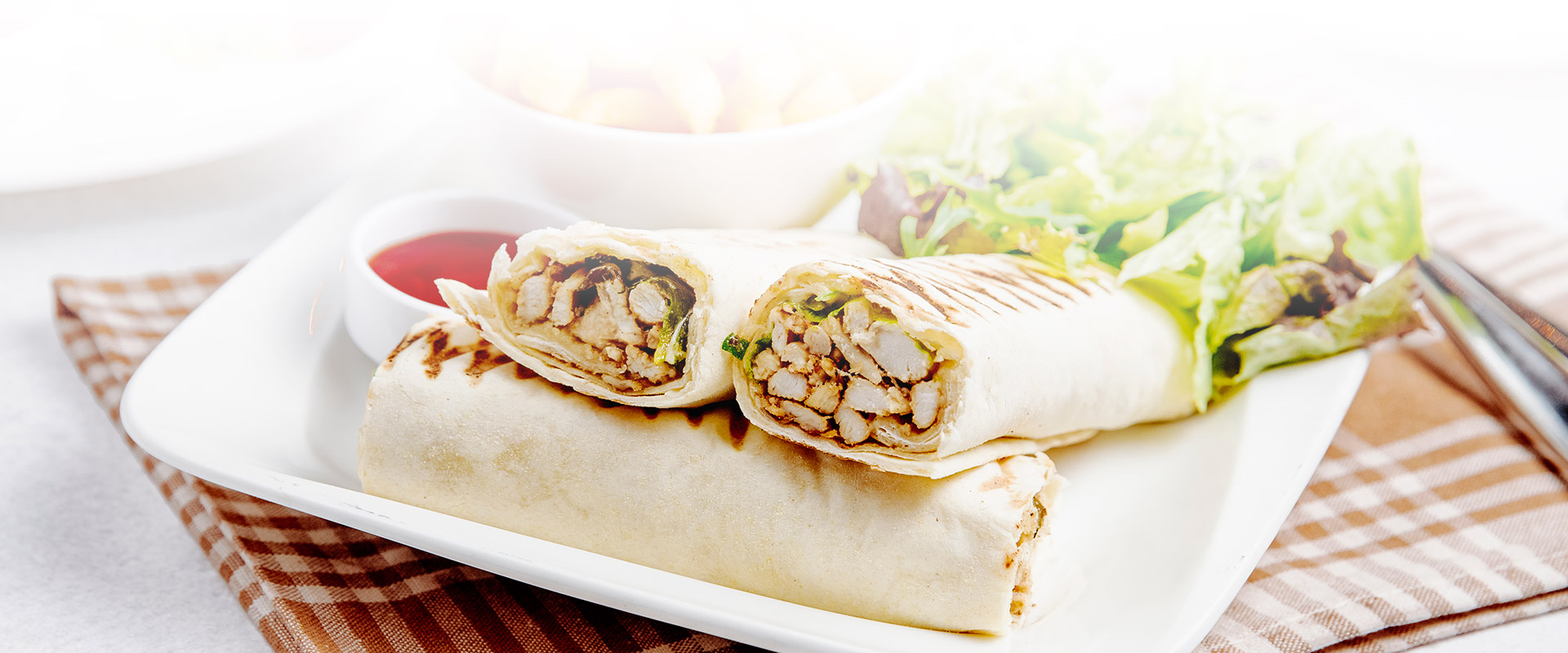 Yaprak Döner